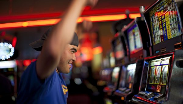 How to Win at Slots by Choosing the Right Machine